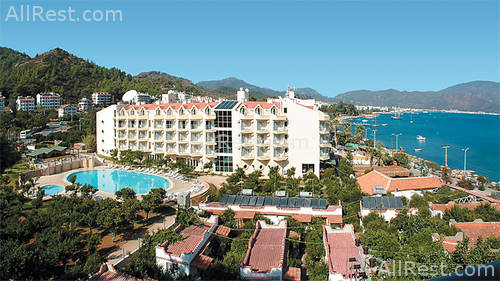 Caprice Beach Hotel 2